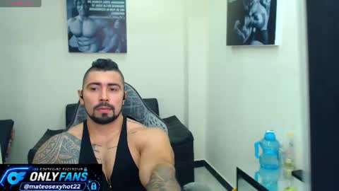 Snapshot of mateosexyhot22 chatting on July 21, 4:20 pm Mateo online show from July 21, 4:20 pm