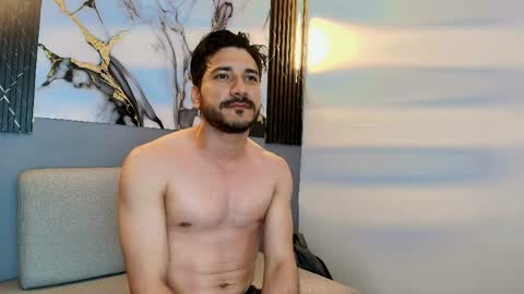 Snapshot of matheo_parker5 chatting on June 2, 2:19 pm matheo_parker5 online show from June 2, 2:19 pm