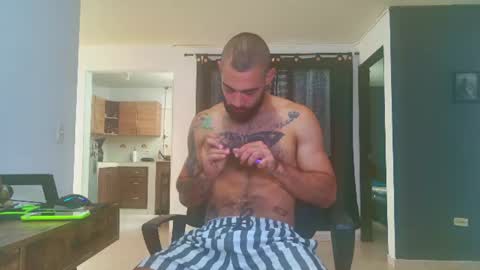 Matheus     online show from July 12, 5:48 pm