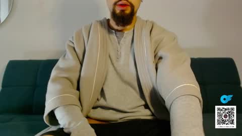 STRURIBE ON INSTAGRAM online show from September 9, 11:54 am