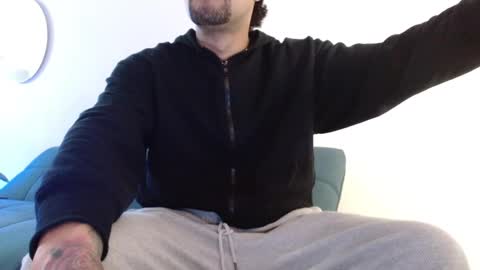 STRURIBE ON INSTAGRAM online show from February 17, 1:40 pm