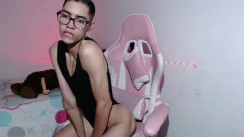 Mathew Clearmont online show from September 11, 4:01 am