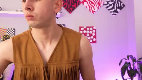 Snapshot of mathew_conelly chatting on June 14, 5:59 pm Matt online show from June 14, 5:59 pm