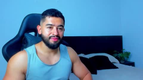 Snapshot of mathew_flintt chatting on February 4, 1:11 am Mathew Flintt online show from February 4, 1:11 am
