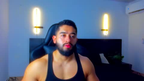 Snapshot of mathew_flintt chatting on May 8, 10:04 pm Mathew Flintt online show from May 8, 10:04 pm