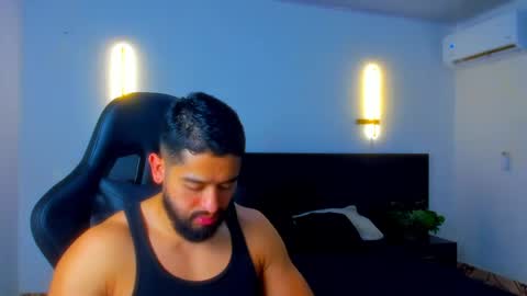 Snapshot of mathew_flintt chatting on May 27, 2:19 am Mathew Flintt online show from May 27, 2:19 am