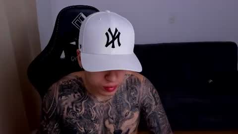 Snapshot of mathew_wolf4 chatting on July 16, 4:07 am Mathew Independent model online show from July 16, 4:07 am
