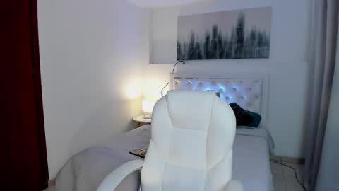 Snapshot of mathewadams chatting on October 24, 7:43 pm Mathew online show from October 24, 7:43 pm