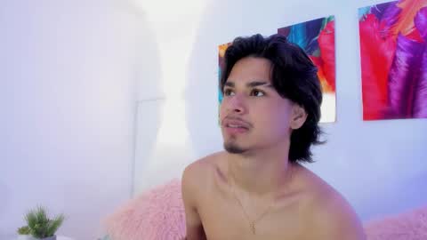 Snapshot of mathewadams chatting on November 20, 7:02 pm Mathew online show from November 20, 7:02 pm