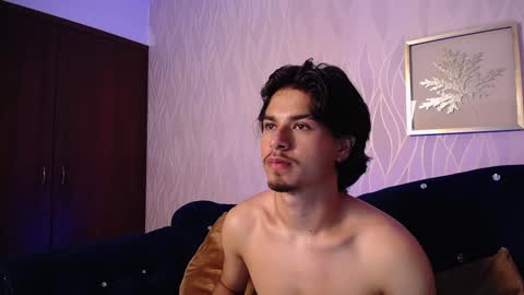 Mathew online show from December 21, 7:26 am