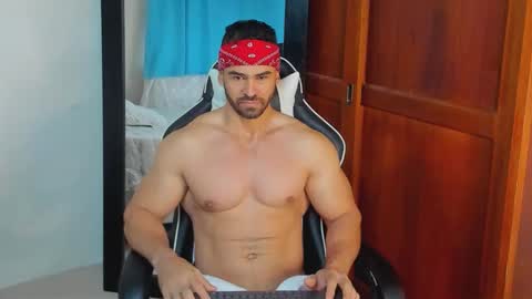 mathews_smith online show from December 5, 11:41 am