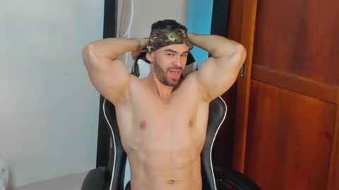 mathews_smith online show from March 3, 11:49 am