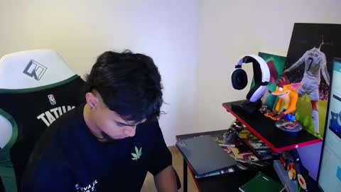 matias online show from December 2, 10:05 pm