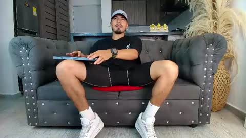 Snapshot of matias_costa chatting on August 1, 3:39 am MATIAS COSTA online show from August 1, 3:39 am