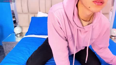 Snapshot of matias_jeong chatting on November 22, 1:10 pm Matias Jeong online show from November 22, 1:10 pm