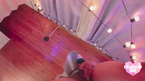 Snapshot of matias_skinny chatting on November 13, 3:49 am Mati online show from November 13, 3:49 am