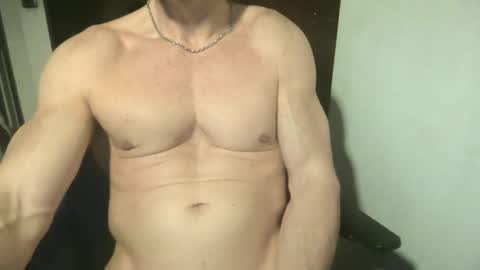 MatiasMatureMuscle online show from May 10, 1:33 am