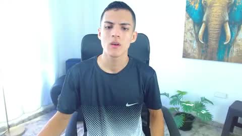 Snapshot of matiius18 chatting on May 24, 1:16 pm Matias online show from May 24, 1:16 pm