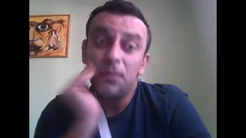 Snapshot of matoterzic48 chatting on October 17, 1:57 pm toma online show from October 17, 1:57 pm