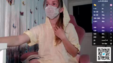 Zoya online show from March 17, 6:55 pm