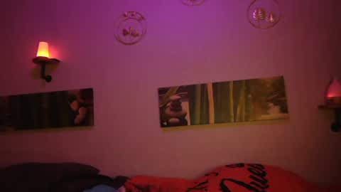 Snapshot of matrike1 chatting on January 28, 11:17 pm matrike1 online show from January 28, 11:17 pm