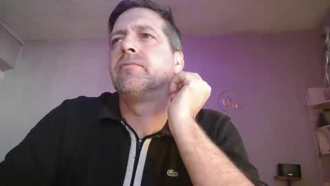 Snapshot of matrike1 chatting on March 2, 3:41 pm matrike1 online show from March 2, 3:41 pm