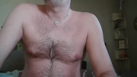 Snapshot of matrike1 chatting on March 8, 3:16 pm matrike1 online show from March 8, 3:16 pm