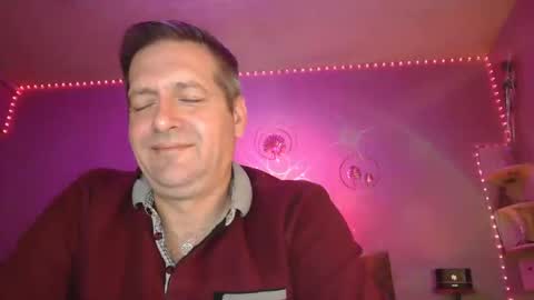 Snapshot of matrike1 chatting on March 21, 6:22 pm matrike1 online show from March 21, 6:22 pm