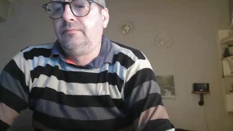 matrike1 online show from April 13, 4:12 pm