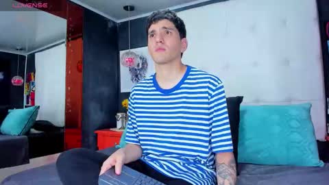 ---Matteo--- online show from October 22, 3:18 am