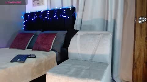 ---Matteo--- online show from November 24, 3:39 am