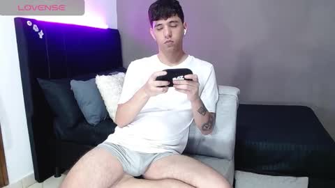 ---Matteo--- online show from March 8, 2:04 am