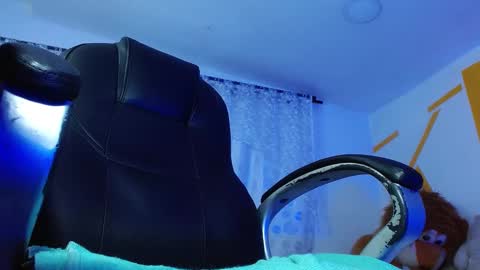 MatthewBoy online show from December 19, 10:34 am