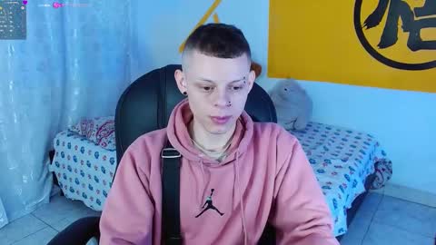 MatthewBoy online show from December 28, 8:05 am