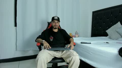 Matthew online show from April 30, 3:24 am