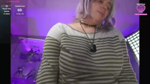 Snapshot of matti_sofia chatting on July 28, 11:17 am TATIANA AND ROUS online show from July 28, 11:17 am
