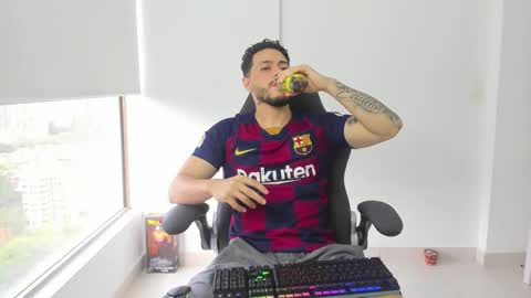 Mattias online show from March 6, 10:39 pm