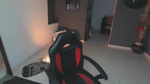 mattias     online show from February 12, 1:09 am