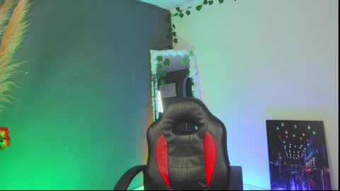 mattias     online show from September 28, 4:51 am