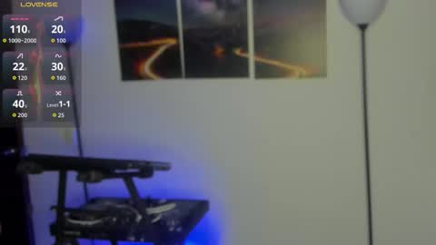 Snapshot of mattsaill_ chatting on November 16, 1:44 am mattsaill_ online show from November 16, 1:44 am