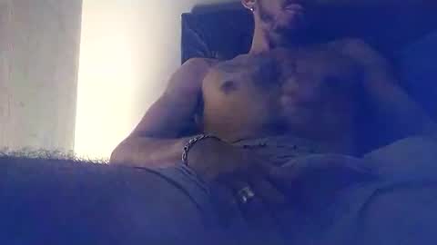Snapshot of mattt_333 chatting on January 8, 7:03 am mattt_333 online show from January 8, 7:03 am