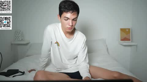 Snapshot of mattyaiden chatting on May 5, 3:31 pm Matty Aiden online show from May 5, 3:31 pm