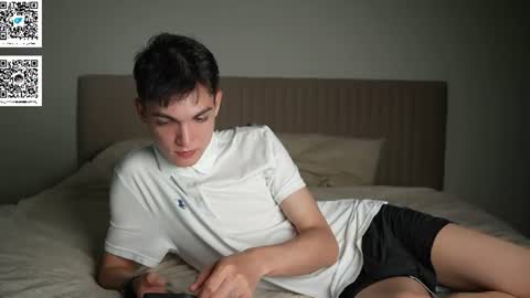 Snapshot of mattyaiden chatting on June 30, 6:53 pm Matty Aiden online show from June 30, 6:53 pm