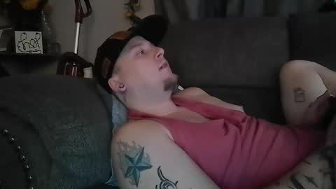 Snapshot of mattysfunroom chatting on January 11, 8:41 am Mattysfunroom online show from January 11, 8:41 am