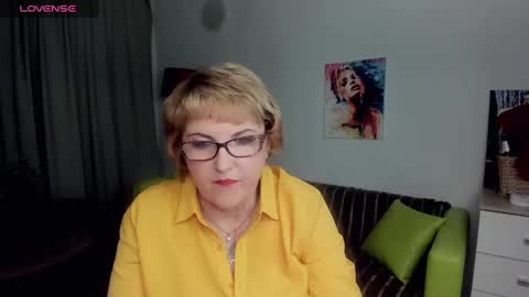 Snapshot of mature_blonde7 chatting on January 24, 3:45 pm Lana online show from January 24, 3:45 pm