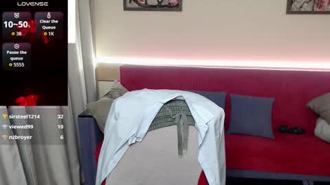 Snapshot of mature_blonde7 chatting on November 20, 3:18 am Lana online show from November 20, 3:18 am