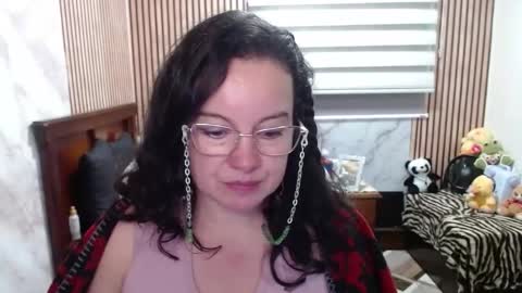 Sonia online show from April 29, 5:30 pm