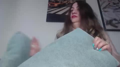 Snapshot of matureboobsbig chatting on May 18, 4:35 pm matureboobsbig online show from May 18, 4:35 pm