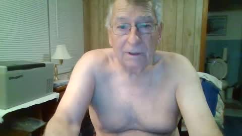 Snapshot of maturecouple1954 chatting on January 5, 11:48 am SXECPL55 at G mail Dot Com online show from January 5, 11:48 am