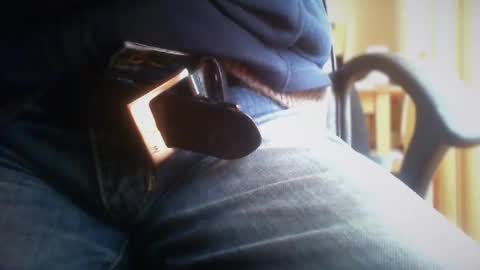 Snapshot of maturedaddi chatting on February 9, 10:19 am Maturedaddi online show from February 9, 10:19 am